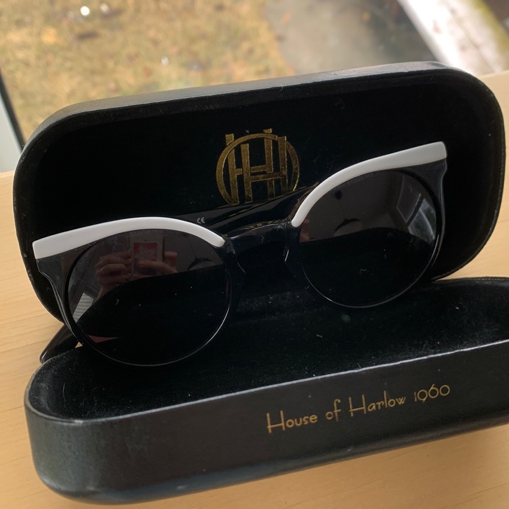 House of Harlow Sunnies